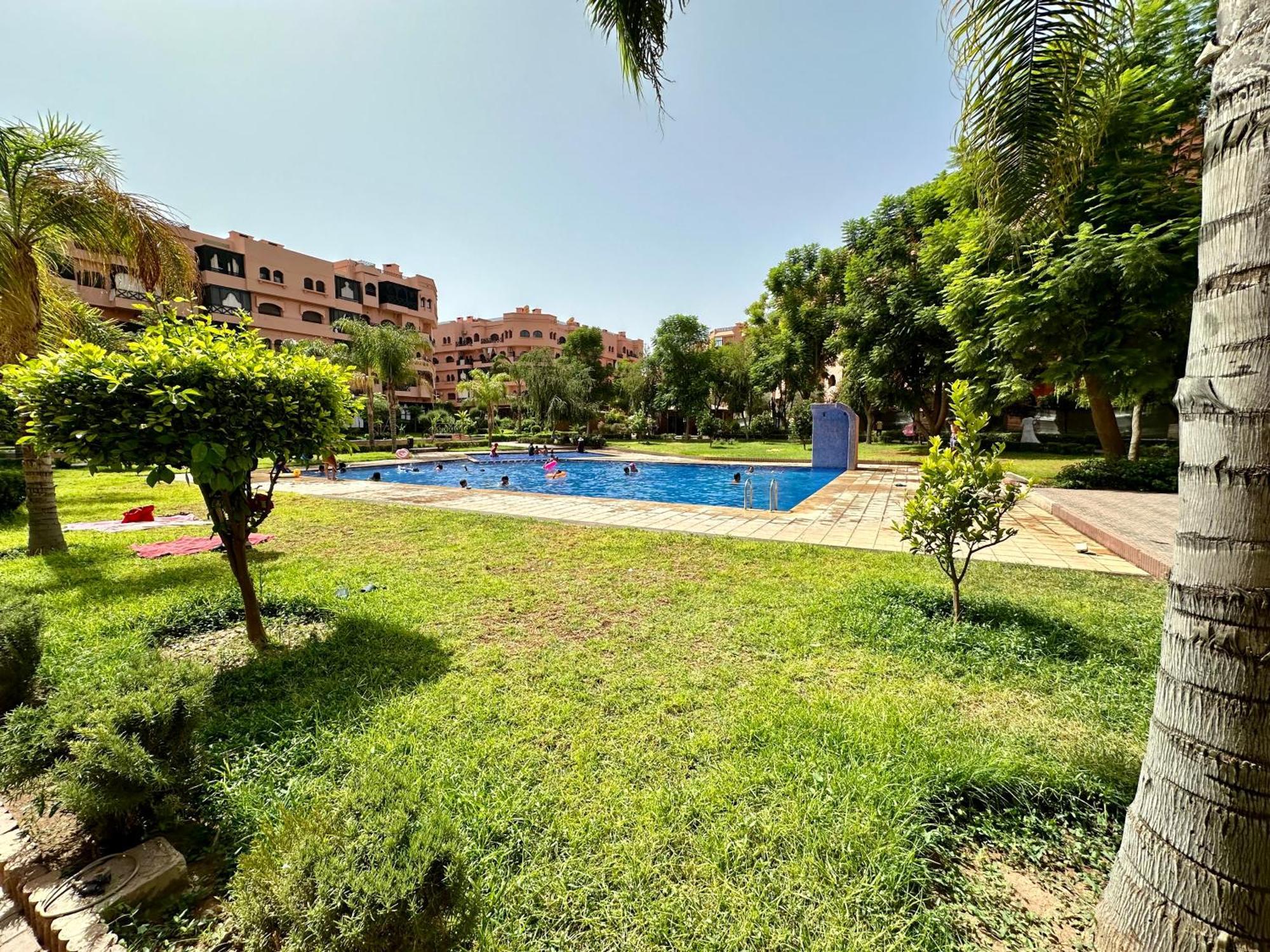 Oasis De Detente Avec Terrasse Et Vue Sur Piscine Μαρακές Εξωτερικό φωτογραφία